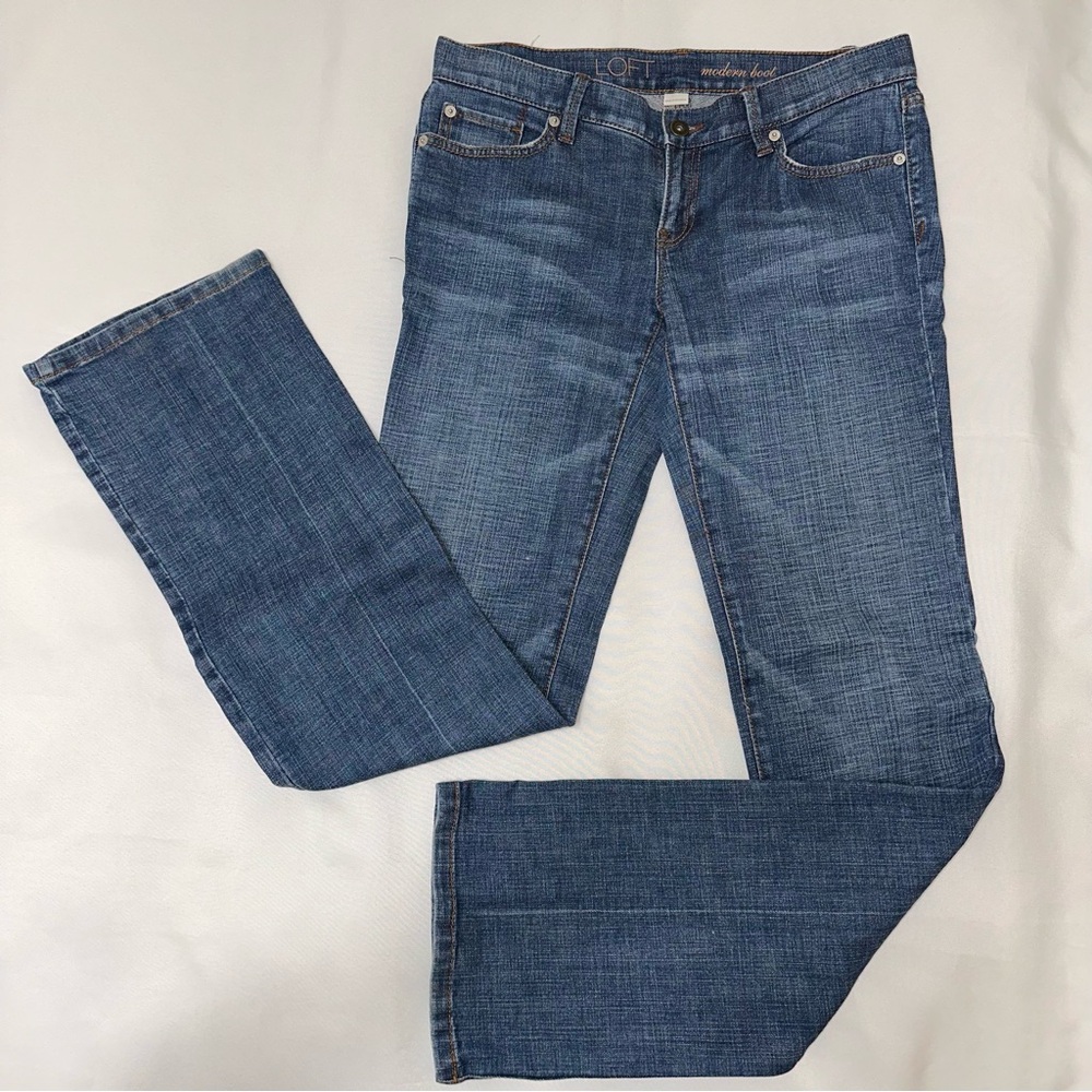 LOFT modern boot size 4‎ jeans low rise